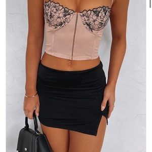 NWT WHITE FOX act brand new mini skort black